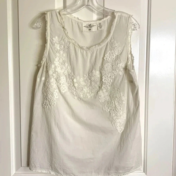 EUC womens H&M LOGG sheer white cotton blouse size 10 with appliqué flowers - Picture 1 of 5